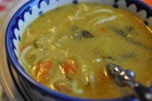 Kylling-karry suppe med nudler