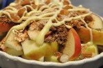 Bagte æbler med crumble & kanel - nem dessert