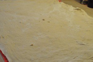 Grunddej til pizzasnegle, franskbrød og boller