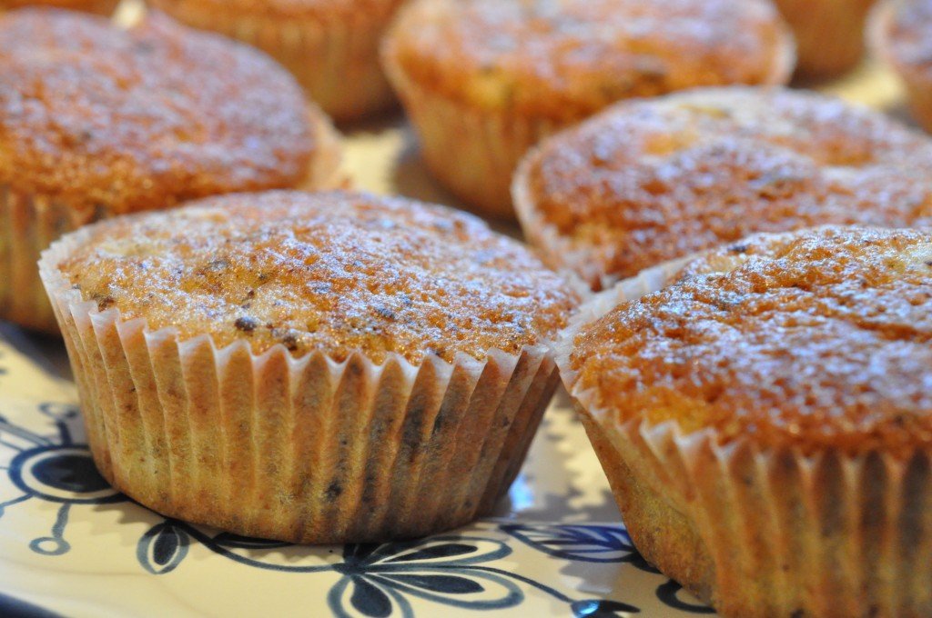 Banankage og bananmuffins med chokolade