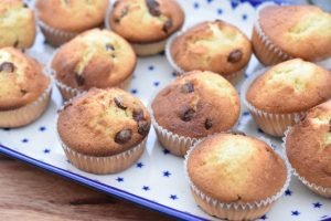 Appelsinmuffins med chokolade - nem opskrift