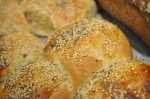 Grahamsboller og grahamsbrød - opskrift