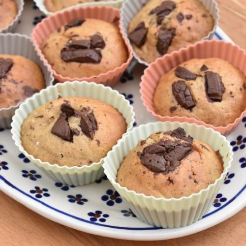 Bananmuffins med olie, brun farin & chokolade