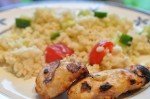 Grillet kyllingefilet og bulgursalat med hvidløg