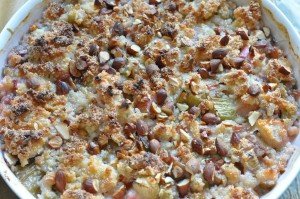 Glutenfri rabarbercrumble - rabarbertærte med mandelmel
