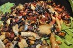Frisk pasta med bacon, fløde og æg - opskrift