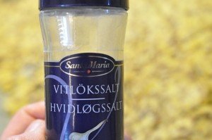 Knækbrød med krydderier og ost - nem opskrift