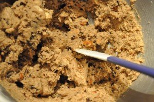 Jule cookies med chokolade & mandler opskrift