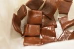 Flødekarameller med chokolade - nem opskrift