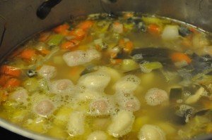 Hønsekødssuppe og tarteletter nem opskrift