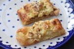 Hjemmebagt kringle med marcipan og syltetøj - nem opskrift