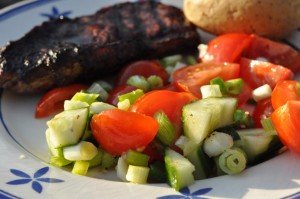 Bagte kartofler på grill med hvidløgssmør