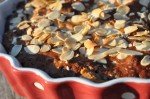 Rabarberkage med marcipan og skyr opskrift