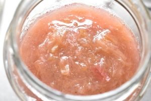 Rabarberkompot i mikroovn - nem opskrift