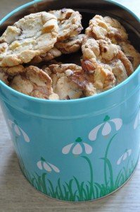 Cookies med Marsbar, marcipan og mandler
