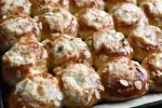 Nemme fastelavnsboller med marcipan remonce