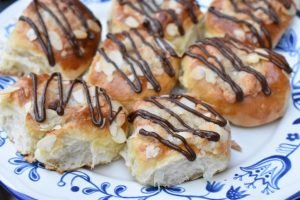 Nemme fastelavnsboller med marcipan remonce 