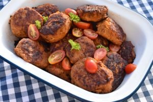Krydrede kyllingefrikadeller – sunde & lækre