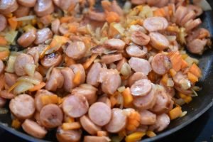 Brændende kærlighed med pølser & kartoffelmos