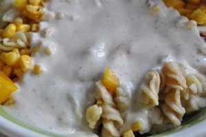 Sund pastasalat med fedtfattig dressing