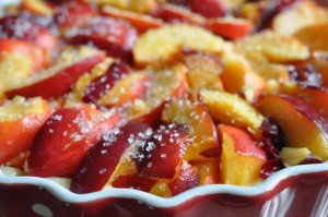 Frugttærte med marcipan, nougat & nektariner