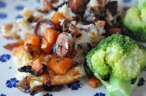 Brændende kærlighed med pølser & kartoffelmos 