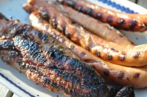 Sennepsmarineret svinemørbrad på grill 