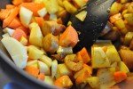 Karrykål med pølser - nem sund billig opskrift