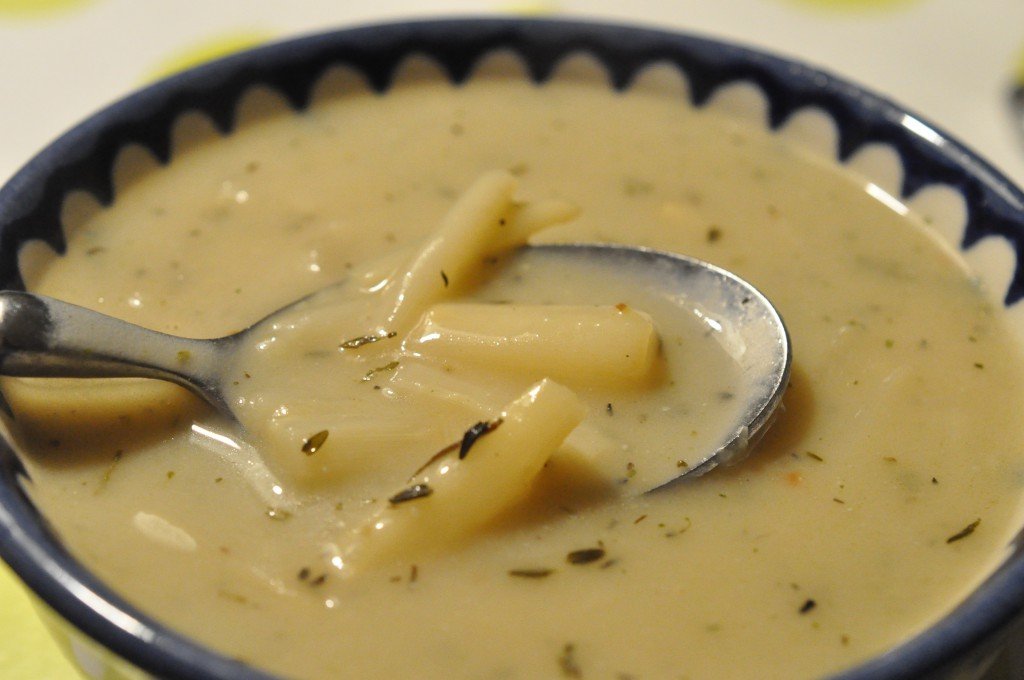 Billig aspargessuppe - suppe med asparges