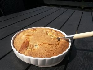 Rabarberkage uden smør - nem hurtig fedtfattig opskrift