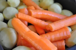 Koteletter og timiankartofler