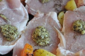 Koteletter og timiankartofler