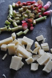 Rabarbermuffins med marcipan - nem opskrift