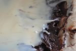 Brownie med karamel af kondenseret mælk