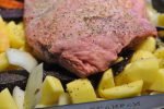 Culottesteg med stegte løg og timiankartofler