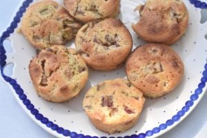 Makronmuffins med rabarber - muffins opskrift