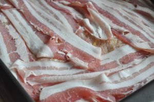 Farsbrød med bacon og cheddar ost - opskrift