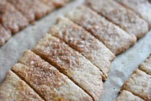 Ingefærsnitter med kanel - nem sprød opskrift