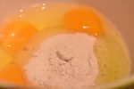 Roulade nem opskrift med jordbær syltetøj