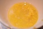 Citronkage uden æg - svampet citronmåne