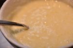 Citronkage uden æg - svampet citronmåne