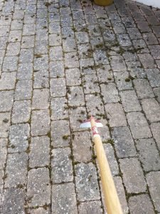 Luge fliser med hakkejern