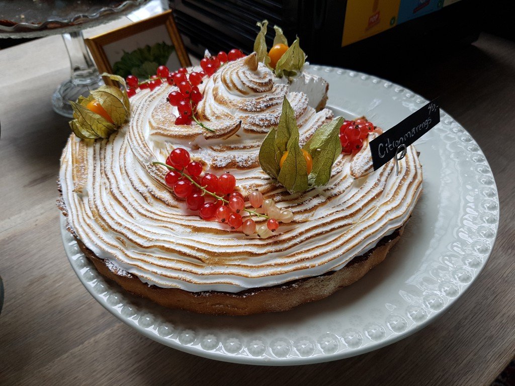 Keramikcafé Møllehuset - lækre kager og smuk keramik