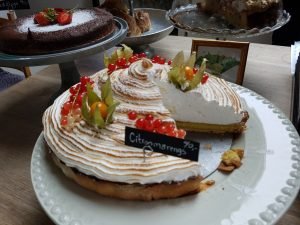 Keramikcafé Møllehuset - lækre kager og smuk keramik