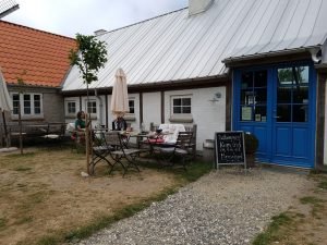 Keramikcafé Møllehuset - lækre kager og smuk keramik