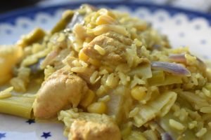 One Pot ris med kylling, karry og kokosmælk