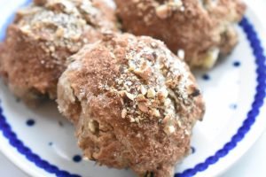 Julescones - scones med kanel & marcipan