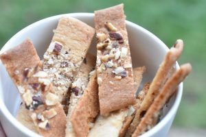 Karamelkager med Amaretto - sprøde karamelsnitter med mandler