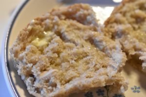 Boller og franskbrød af risalamande rester