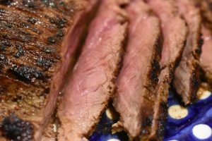 Flanksteak opskrift på pande, i ovn eller på grill